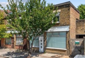 Photo 1- click for photo gallery